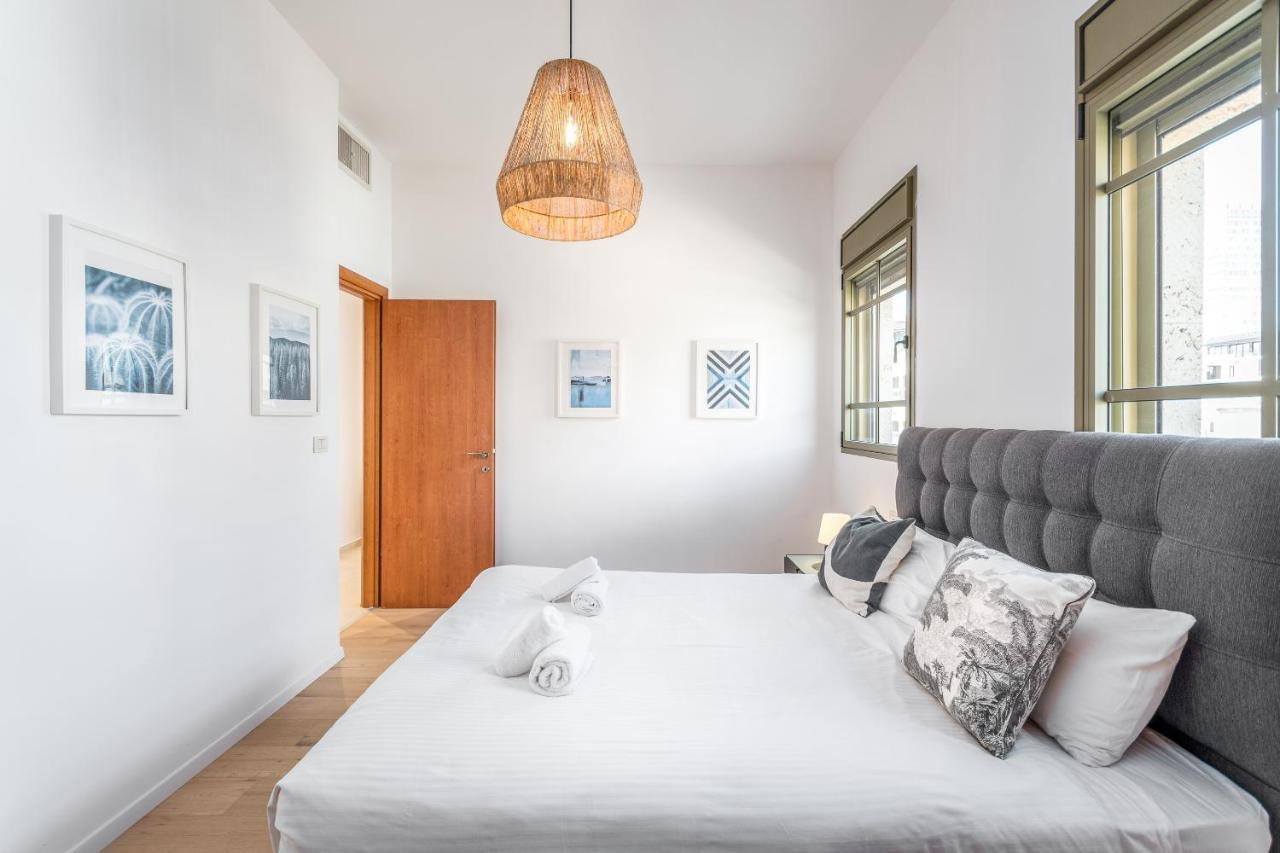 Superbe Apt Avec Terrasse Tres Proche De La Mer ! Тель-Авив Экстерьер фото